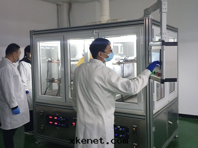 静(jìng)电紡丝(sī)納米(mǐ)纖維膜設備